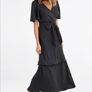 Vetta Tiered Wrap Dress XS